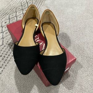 Merona Bernice Tan and Black Flats